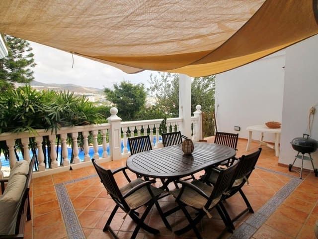 Image No.7-Villa de 6 chambres à vendre à Benalmadena
