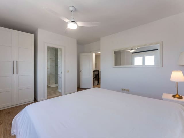 Image No.17-5 Bed Villa for sale