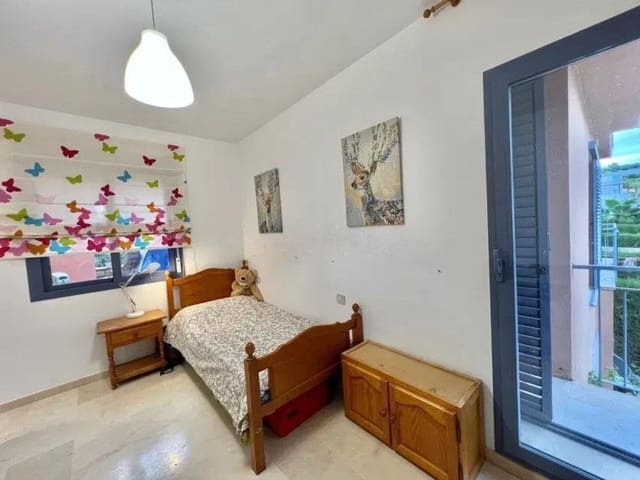 Image No.13-5 Bed Townhouse for sale