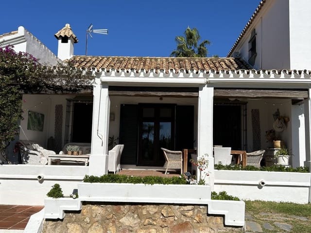 Image No.2-4 Bed Villa for sale