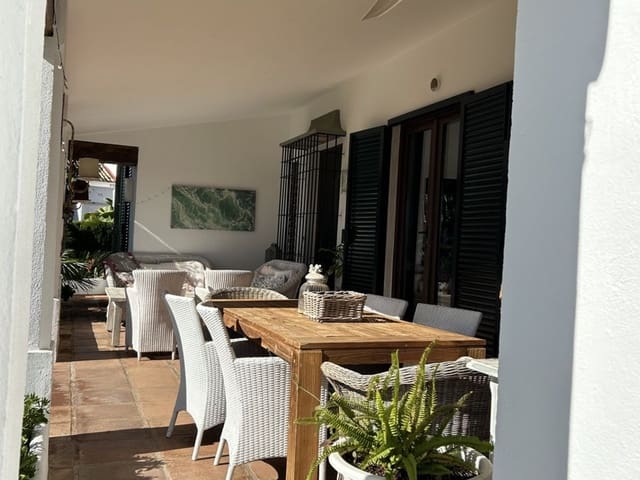 Image No.5-4 Bed Villa for sale
