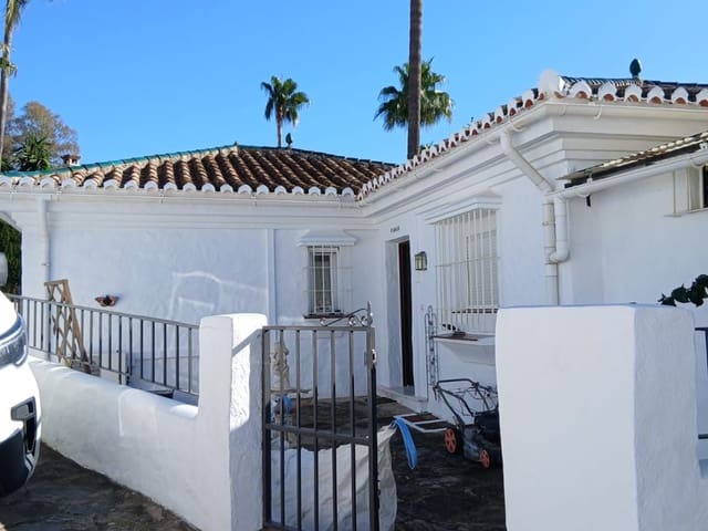 Image No.2-Villa de 3 chambres à vendre à Malaga