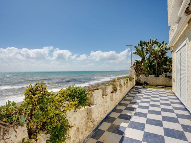 Image No.2-3 Bed Villa for sale
