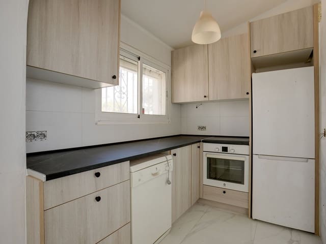 Image No.8-3 Bed Villa for sale