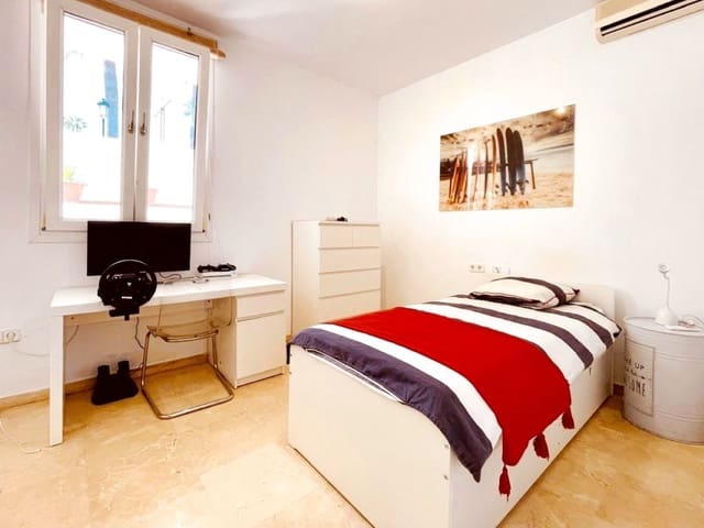 Image No.12-4 Bed Villa for sale