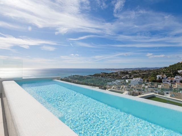 Image No.2-Villa de 4 chambres à vendre à Benalmadena
