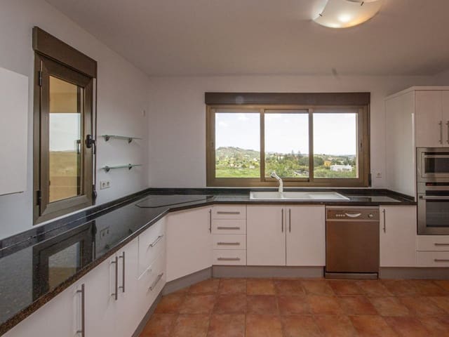 Image No.13-3 Bed Villa for sale