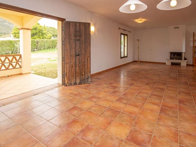 Image No.7-3 Bed Villa for sale
