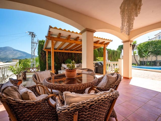 Image No.10-3 Bed Villa for sale