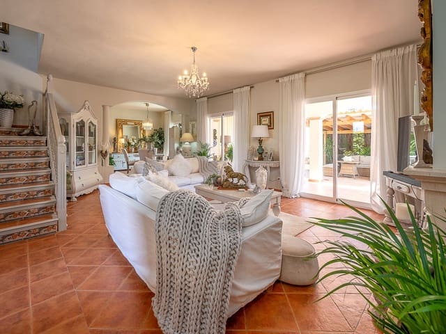 Image No.15-3 Bed Villa for sale