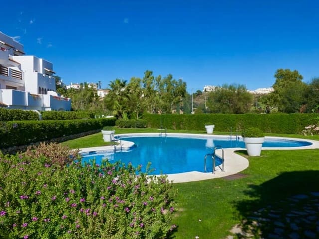 Image No.3-Appartement de 3 chambres à vendre à Estepona