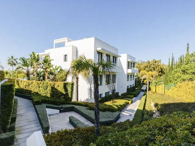 Image No.3-Appartement de 3 chambres à vendre à Estepona