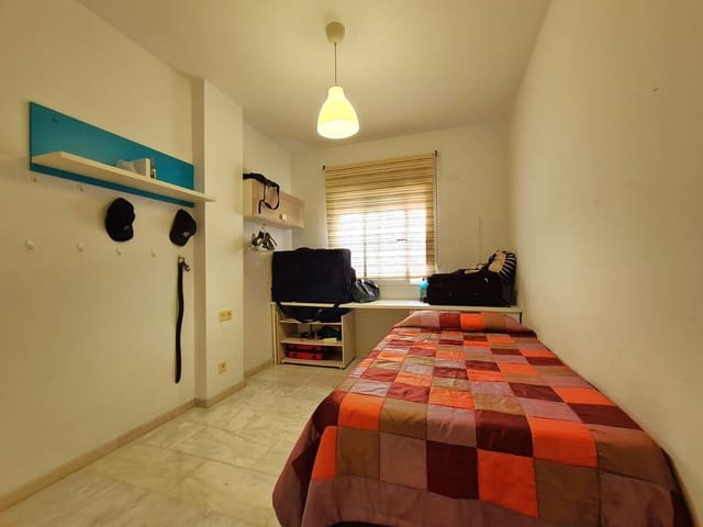 Image No.15-3 Bed Apartment for sale