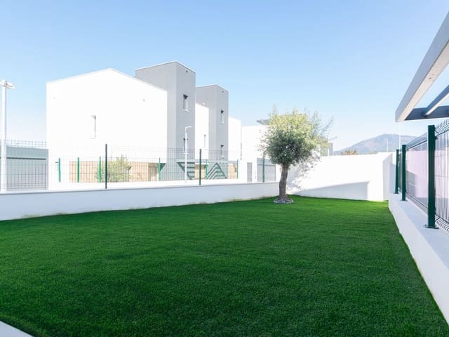 Image No.3-4 Bed Townhouse for sale