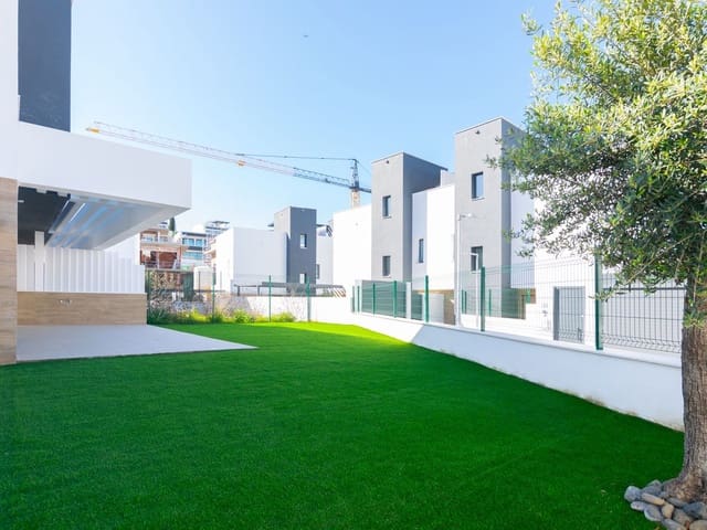 Image No.4-4 Bed Townhouse for sale