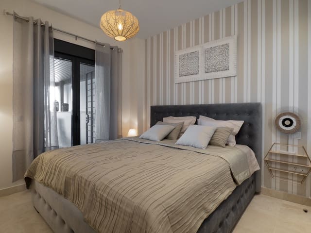 Image No.17-2 Bed Apartment for sale