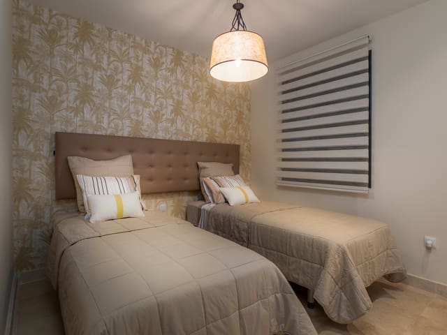Image No.18-2 Bed Apartment for sale