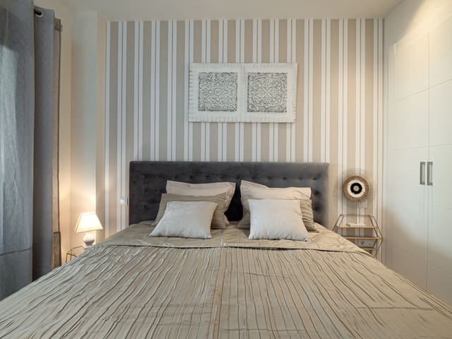 Image No.21-2 Bed Apartment for sale