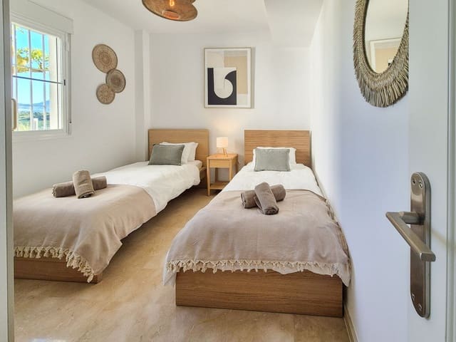 Image No.13-2 Bed Apartment for sale