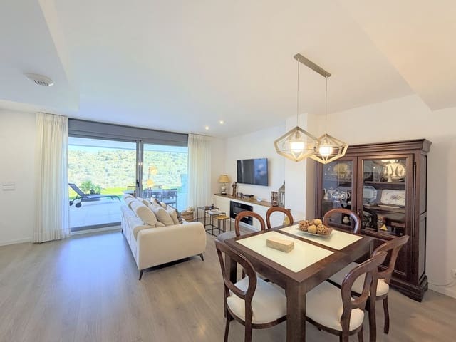 Image No.10-3 Bed Apartment for sale