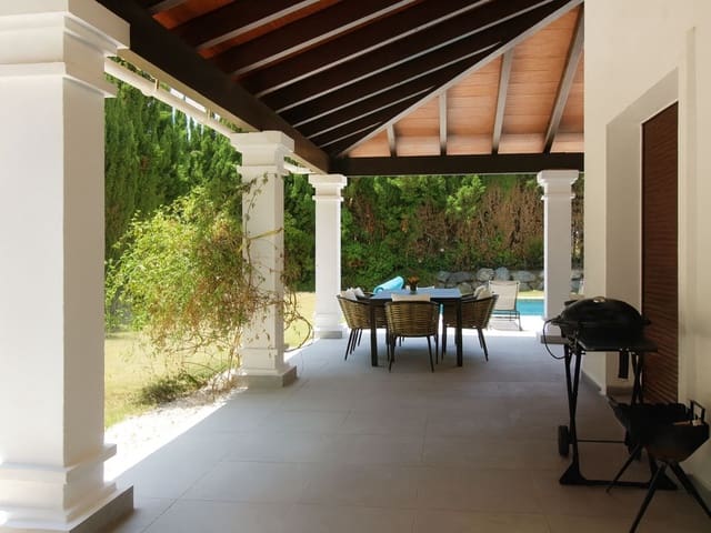 Image No.3-4 Bed Villa for sale