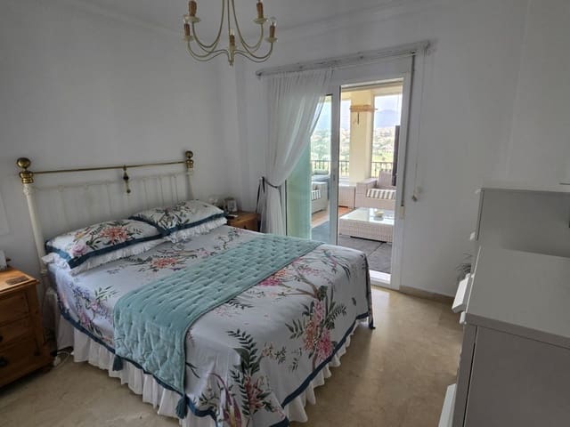 Image No.12-3 Bed Apartment for sale