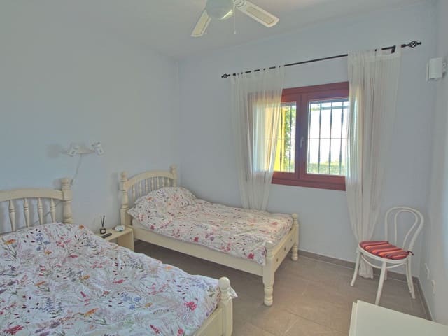 Image No.46-5 Bed Country House for sale