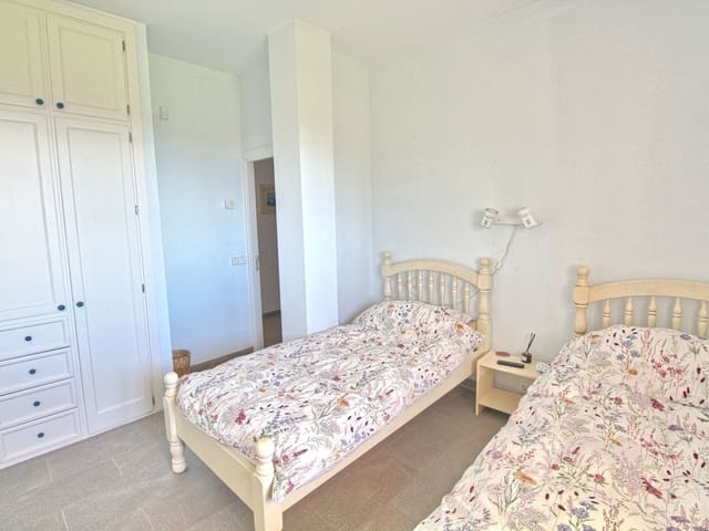 Image No.47-5 Bed Country House for sale