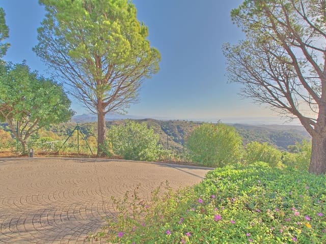 Image No.5-5 Bed Country House for sale