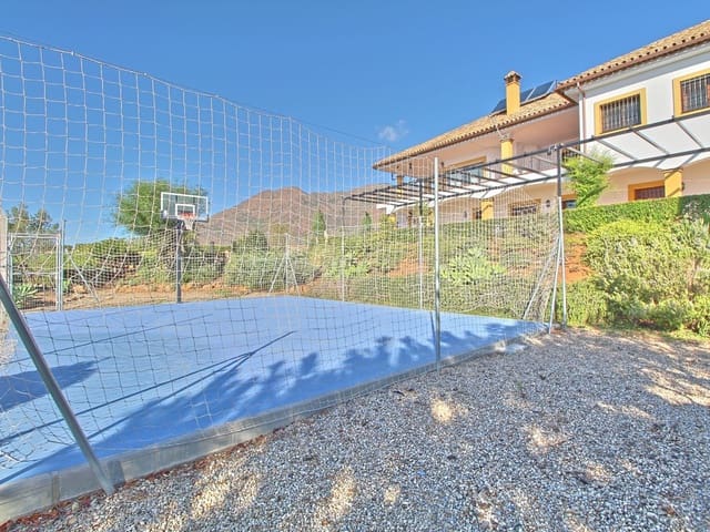 Image No.7-5 Bed Country House for sale