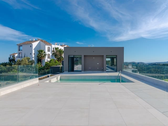 Image No.3-7 Bed Villa for sale