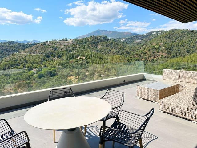 Image No.9-7 Bed Villa for sale