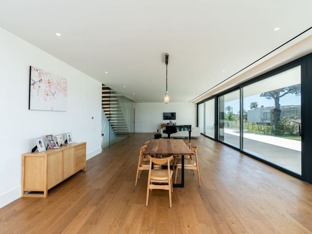 Image No.6-6 Bed Villa for sale