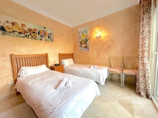 Image No.13-3 Bed Apartment for sale