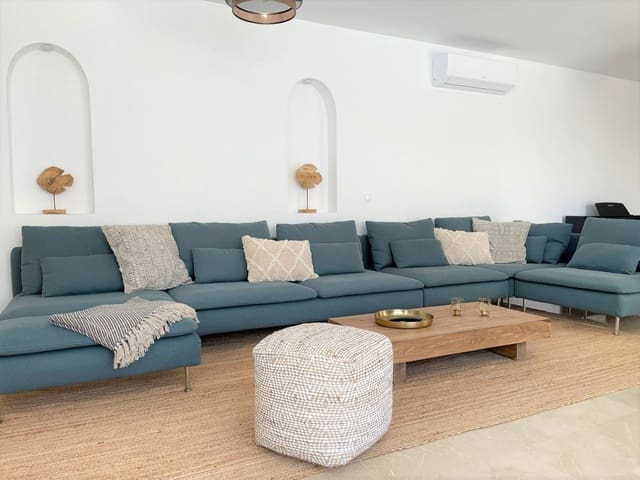 Image No.6-5 Bed Villa for sale