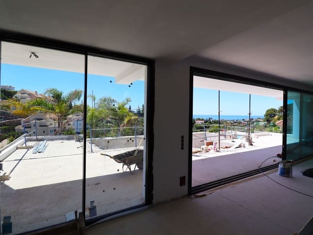 Image No.8-4 Bed Villa for sale