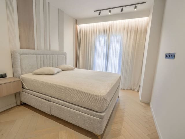 Image No.13-2 Bed Apartment for sale