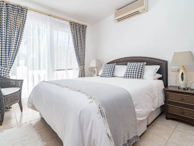 Image No.24-3 Bed Villa for sale