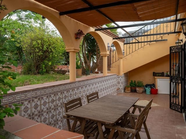 Image No.4-Villa de 4 chambres à vendre à Alhaurín el Grande