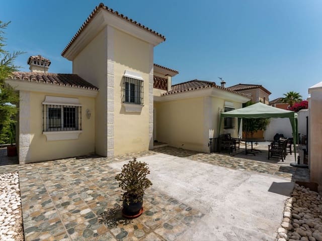 Image No.4-4 Bed Villa for sale