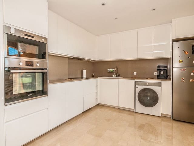Image No.9-2 Bed Penthouse for sale