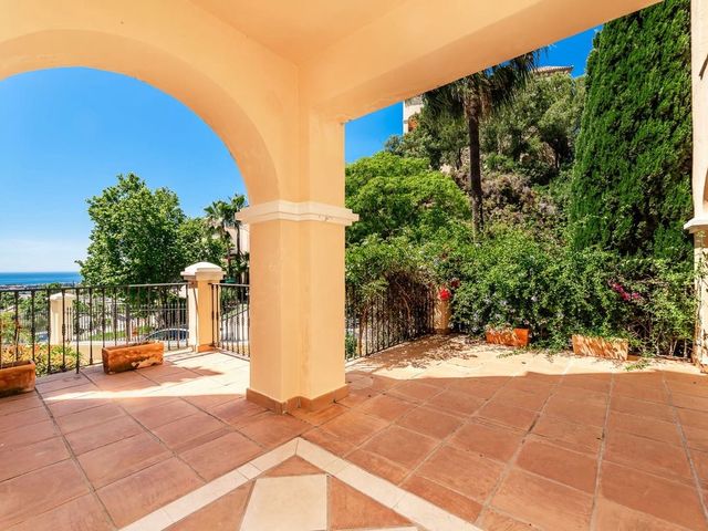 Image No.5-3 Bed Apartment for sale