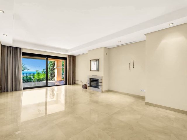 Image No.7-3 Bed Apartment for sale