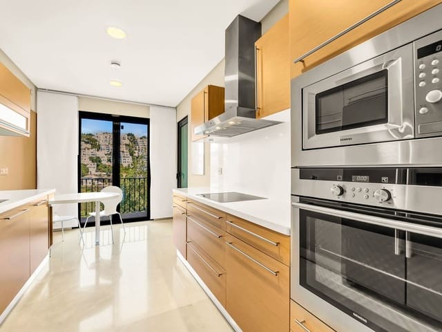 Image No.9-3 Bed Apartment for sale