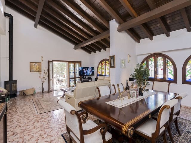 Image No.21-4 Bed Villa for sale