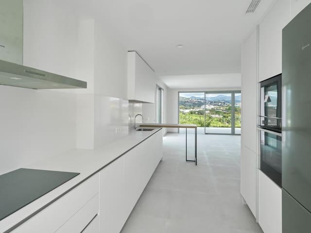 Image No.8-4 Bed Townhouse for sale