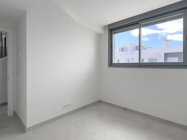 Image No.9-4 Bed Townhouse for sale