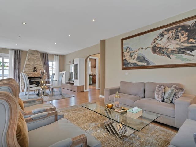 Image No.7-3 Bed Villa for sale