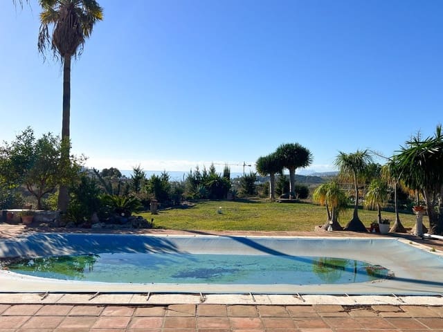Image No.2-4 Bed Villa for sale