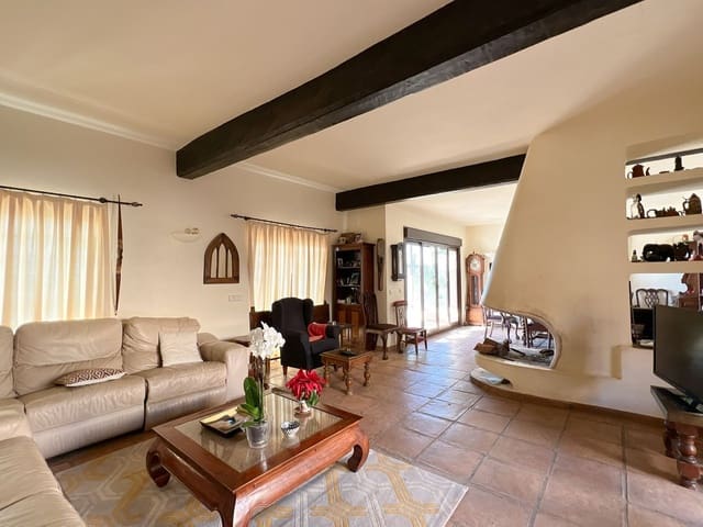 Image No.5-4 Bed Villa for sale